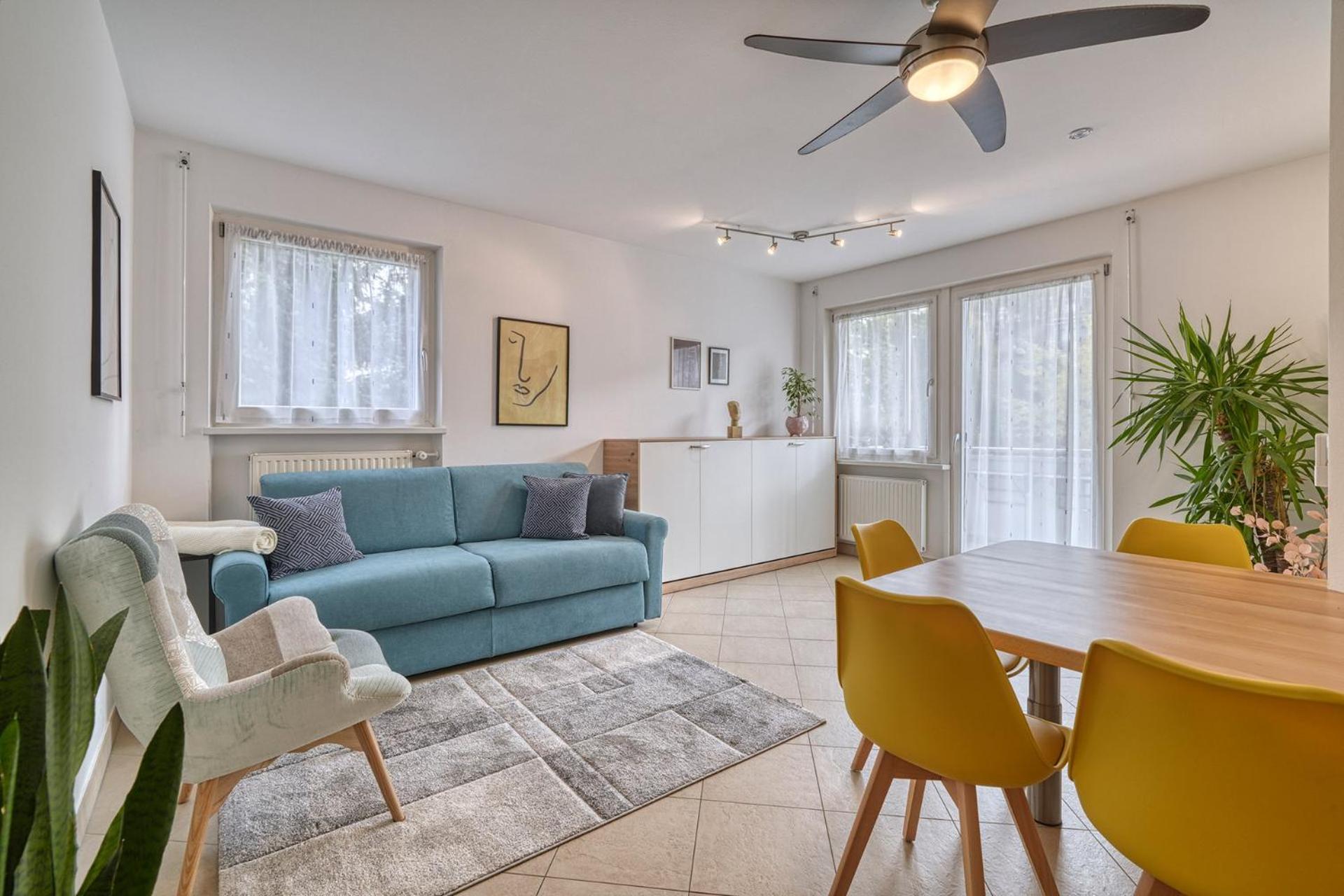 City Cafe - Central Apartment Brunico Luaran gambar